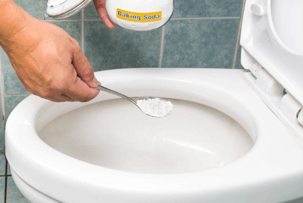 How to Unclog a Toilet Without a Plunger